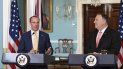 El secretario de Estado de EEUU, Mike Pompeo (der) escucha al secretario de Exteriores de Gran Bretaña, Dominic Raab, durante una conferencia de prensa en el Departamento de Estado en Washington, el miércoles 7 de agosto del 2019. () El secretario de Estado de EEUU, Mike Pompeo (der) escucha al secretario de Exteriores de Gran Bretaña, Dominic Raab, durante una conferencia de prensa en el Departamento de Estado en Washington, el miércoles 7 de agosto del 2019. ()