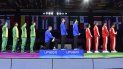 E estadounidense Race Imboden, del equipo de esgrima, se arrodilla en señal de protesta durante la ceremonia en que él y sus compañeros recibieron la medalla de oro en florete por equipos en los Juegos Panamericanos de Lima 2019. E estadounidense Race Imboden, del equipo de esgrima, se arrodilla en señal de protesta durante la ceremonia en que él y sus compañeros recibieron la medalla de oro en florete por equipos en los Juegos Panamericanos de Lima 2019.