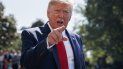 Esta foto del 9 de agosto del 2019 muestra al presidente Donald Trump hablando con reporteros en la Casa Blanca en Washington. Esta foto del 9 de agosto del 2019 muestra al presidente Donald Trump hablando con reporteros en la Casa Blanca en Washington.
