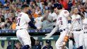 Los Astros se convirtieron en uno de apenas seis equipos en la historia de las Grandes Ligas que han ganado al menos 100 encuentros en tres campañas consecutivas. Curiosamente, perdieron al menos 100 juegos en tres temporadas seguidas, de 2011 a 2013. Los Astros se convirtieron en uno de apenas seis equipos en la historia de las Grandes Ligas que han ganado al menos 100 encuentros en tres campañas consecutivas. Curiosamente, perdieron al menos 100 juegos en tres temporadas seguidas, de 2011 a 2013.