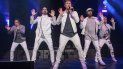 Brian Littrell, Kevin Richardson, Nick Carter, AJ McLean y Howie Dorough, de Backstreet Boys, actúan en el Jones Beach Theater, en Wantagh, Nueva York. Brian Littrell, Kevin Richardson, Nick Carter, AJ McLean y Howie Dorough, de Backstreet Boys, actúan en el Jones Beach Theater, en Wantagh, Nueva York.