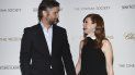 El director Bart Freundlich, izquierda, y su esposa la actriz Julianne Moore en una función especial de After the Wedding en Nueva York. El director Bart Freundlich, izquierda, y su esposa la actriz Julianne Moore en una función especial de After the Wedding en Nueva York.