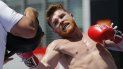 Fotografía de agosto de 2017 del boxeador mexicano Saúl Canelo Álvarez, durante un entrenamiento. Fotografía de agosto de 2017 del boxeador mexicano Saúl Canelo Álvarez, durante un entrenamiento.