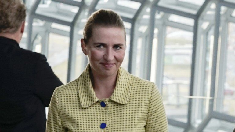 Mette Frederiksen, primera ministra de Dinamarca, a su llegada a la sala de conciertos Harpa, en Reykiavik, el martes 20 de agosto de 2019.