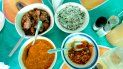 Los ingredientes de las comidas sudafricanas no son del todo desconocidos, pero sus nombres los hacen exóticos. Los ingredientes de las comidas sudafricanas no son del todo desconocidos, pero sus nombres los hacen exóticos.