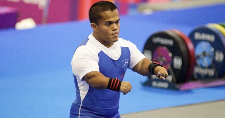 <p>El pesista salvadore&ntilde;o Herbert Aceituno es uno de los favoritos en la categor&iacute;a de 65 kilos.</p>