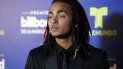 El cantante Ozuna tras bambalinas en los Latin Billboard Awards en Coral Gables, Florida. El cantante Ozuna tras bambalinas en los Latin Billboard Awards en Coral Gables, Florida.