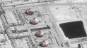 Esta imagen suministrada el domingo 15 de septiembre de 2019 por el gobierno de Estados Unidos y DigitalGlobe y con notas de la fuente, muestra daños a la infraestructura de una planta de Saudi Aramco en Buqyad, Arabia Saudí. Esta imagen suministrada el domingo 15 de septiembre de 2019 por el gobierno de Estados Unidos y DigitalGlobe y con notas de la fuente, muestra daños a la infraestructura de una planta de Saudi Aramco en Buqyad, Arabia Saudí.