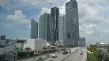 El centro de Miami se empina hacia lo alto. El centro de Miami se empina hacia lo alto.