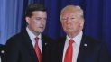 Fotografía del 12 de agosto de 2017 de Rob Porter (izq.), entonces secretario de personal de la Casa Blanca, hablando con el presidente Donald Trump en el club de golf del mandatario en Bedminister, Nueva Jersey. Fotografía del 12 de agosto de 2017 de Rob Porter (izq.), entonces secretario de personal de la Casa Blanca, hablando con el presidente Donald Trump en el club de golf del mandatario en Bedminister, Nueva Jersey.