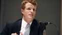 El legislador demócrata Joe Kennedy III en la convención demócrata de Massachusetts en Springfield, Massachusetts, EEUU. El nieto de Robert Kennedy y sobrino nieto de John Kennedy anunció el sábado 21 de septiembre de 2019 que disputará la candidatura demócrata al Senado. El legislador demócrata Joe Kennedy III en la convención demócrata de Massachusetts en Springfield, Massachusetts, EEUU. El nieto de Robert Kennedy y sobrino nieto de John Kennedy anunció el sábado 21 de septiembre de 2019 que disputará la candidatura demócrata al Senado.