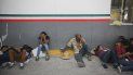 Fotografía del 1ro de agosto de 2019 de un grupo de migrantes en un centro de inmigración en la ciudad fronteriza de Matamoros, México. Fotografía del 1ro de agosto de 2019 de un grupo de migrantes en un centro de inmigración en la ciudad fronteriza de Matamoros, México.