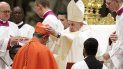 El nuevo cardenal cubano Juan de la Caridad García Rodríguez junto al papa Francisco, en el Vaticano, este sábado 5 de octubre. El nuevo cardenal cubano Juan de la Caridad García Rodríguez junto al papa Francisco, en el Vaticano, este sábado 5 de octubre.