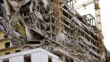 Escombros penden desde el costado de un hotel en construcción en Nueva Orleans que se derrumbó el sábado 12 de octubre de 2019. Escombros penden desde el costado de un hotel en construcción en Nueva Orleans que se derrumbó el sábado 12 de octubre de 2019.