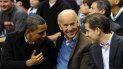 Hunter Biden (der) junto al expresidente Barack Obama y su padre Joe Biden. Hunter Biden (der) junto al expresidente Barack Obama y su padre Joe Biden.
