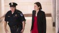La exasesora de la Casa Blanca sobre Rusia, Fiona Hill, arriba a la sede del Congreso para declarar ante legisladores como parte de la investigación de juicio político contra el presidente Donald Trump, el lunes 14 de octubre del 2019 en Washington. La exasesora de la Casa Blanca sobre Rusia, Fiona Hill, arriba a la sede del Congreso para declarar ante legisladores como parte de la investigación de juicio político contra el presidente Donald Trump, el lunes 14 de octubre del 2019 en Washington.