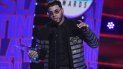 Anuel AA recibe el American Music Award al artista del año, el jueves 17 de octubre en el Teatro Dolby, en Los Angeles. Anuel AA recibe el American Music Award al artista del año, el jueves 17 de octubre en el Teatro Dolby, en Los Angeles.