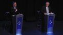 El presidente argentino Mauricio Macri, quien busca la reelección con el partido Juntos por el Cambio, a la izquierda, habla durante el segundo y último debate presidencial con su rival, el kirchnerista Alberto Fernández, del Frente de Todos, el domingo 20 de octubre de 2019 en Buenos Aires. El presidente argentino Mauricio Macri, quien busca la reelección con el partido Juntos por el Cambio, a la izquierda, habla durante el segundo y último debate presidencial con su rival, el kirchnerista Alberto Fernández, del Frente de Todos, el domingo 20 de octubre de 2019 en Buenos Aires.