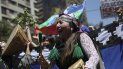 Una mujer indígena mapuche golpea un tambor durante una protesta antigubernamental en Santiago, Chile, el jueves 24 de octubre de 2019. La Alta Comisionada de la ONU para los Derechos Humanos, la expresidenta chilena Michelle Bachelet, enviará una comisión a su país para verificar las denuncias de supuestas violaciones a los derechos humanos durante las masivas protestas sociales en la nación sudamericana. Una mujer indígena mapuche golpea un tambor durante una protesta antigubernamental en Santiago, Chile, el jueves 24 de octubre de 2019. La Alta Comisionada de la ONU para los Derechos Humanos, la expresidenta chilena Michelle Bachelet, enviará una comisión a su país para verificar las denuncias de supuestas violaciones a los derechos humanos durante las masivas protestas sociales en la nación sudamericana.