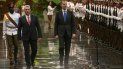 El rey de España, Felipe VI, derecha, y el presidente cubano, Miguel Díaz-Canel, revisan a la guardia de honor en el Palacio de la Revolución en La Habana, Cuba, el martes 12 de noviembre de 2019. Los reyes españoles están en La Habana en una visita oficial. El rey de España, Felipe VI, derecha, y el presidente cubano, Miguel Díaz-Canel, revisan a la guardia de honor en el Palacio de la Revolución en La Habana, Cuba, el martes 12 de noviembre de 2019. Los reyes españoles están en La Habana en una visita oficial.