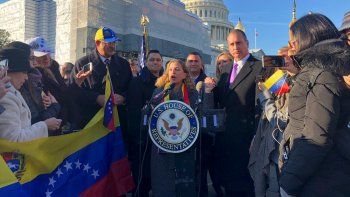 Carlos Vecchio, sostuvo este miércoles que los congresistas de los partidos demócrata y republicano de Estados Unidos han trabajado desde el día 1 por ayudar a los venezolanos.
