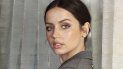 la actriz cubana Ana de Armas posa durante la promoción de la película Knives Out en el Hotel Four Seasons en Los Angeles. la actriz cubana Ana de Armas posa durante la promoción de la película Knives Out en el Hotel Four Seasons en Los Angeles.