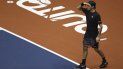El suizo Roger Federer bromea con el público durante un partido de exhibición con Alexander Zverev en el Coliseo Rumiñahui de Quito, Ecuador, el domingo 24 de noviembre de 2019. El suizo Roger Federer bromea con el público durante un partido de exhibición con Alexander Zverev en el Coliseo Rumiñahui de Quito, Ecuador, el domingo 24 de noviembre de 2019.