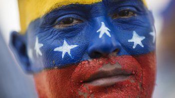 NOTICIA DE VENEZUELA  - Página 21 0001822018