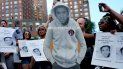 Cientos de neoyorquinos protestan por la absolución de George Zimmerman. Cientos de neoyorquinos protestan por la absolución de George Zimmerman.