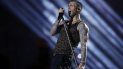 El vocalista de Maroon 5, Adam Levine, actúa en el show del medio tiempo de la pasada edición del Super Bowl, en Atlanta, Georgia. El vocalista de Maroon 5, Adam Levine, actúa en el show del medio tiempo de la pasada edición del Super Bowl, en Atlanta, Georgia.