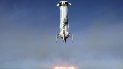 Imagen proporcionada por Blue Origin del cohete New Shepard aterrizando cerca de Van Horn, Texas. Imagen proporcionada por Blue Origin del cohete New Shepard aterrizando cerca de Van Horn, Texas.