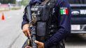 Foto referencial de un agente policial en México. Foto referencial de un agente policial en México.