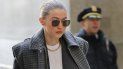 La supermodelo Gigi Hadid llega a un tribunal en Manhattan durante el proceso de selección del jurado para el juicio de Harvey Weinstein el jueves 16 de enero. La supermodelo Gigi Hadid llega a un tribunal en Manhattan durante el proceso de selección del jurado para el juicio de Harvey Weinstein el jueves 16 de enero.