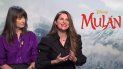 La nueva Mulán, encarnada por la actriz sinoestadounidense Yifei Liu, ha sido concebida como viaje de lo íntimo a lo épico. La nueva Mulán, encarnada por la actriz sinoestadounidense Yifei Liu, ha sido concebida como viaje de lo íntimo a lo épico.