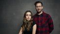 Cristin Milioti, a la izquierda, y Andy Samberg posan para promover la película Palm Springs durante el Festival de Cine de Sundance, el sábado 25 de enero del 2020 en Park City, Utah. Cristin Milioti, a la izquierda, y Andy Samberg posan para promover la película Palm Springs durante el Festival de Cine de Sundance, el sábado 25 de enero del 2020 en Park City, Utah.