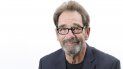 En esta fotografía del 2 de octubre de 2019 Huey Lewis posa para un retrato en Nueva York. El vocalista de 69 años de Huey Lewis & The News lanzará su nuevo álbum Weather el 14 de febrero. En esta fotografía del 2 de octubre de 2019 Huey Lewis posa para un retrato en Nueva York. El vocalista de 69 años de Huey Lewis & The News lanzará su nuevo álbum Weather el 14 de febrero.