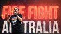 Celeste Barber, humorista australiana que organizó el concierto benéfico, se dirige al público. Celeste Barber, humorista australiana que organizó el concierto benéfico, se dirige al público.