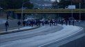 Funcionarios del Cuerpo de Investigaciones Científicas, Penales y Criminalísticas (CICPC) y de la Fuerza de Acciones Especiales de la Policía Nacional Boliviariana (FAES-PNB) se enfrentaron en plena vía pública. Funcionarios del Cuerpo de Investigaciones Científicas, Penales y Criminalísticas (CICPC) y de la Fuerza de Acciones Especiales de la Policía Nacional Boliviariana (FAES-PNB) se enfrentaron en plena vía pública.