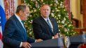 El ministro de Exteriores de Rusia, Sergei Lavrov, con el secretario de Estado de EEUU, Mike Pompeo, el 10DIC19 en Washington. El ministro de Exteriores de Rusia, Sergei Lavrov, con el secretario de Estado de EEUU, Mike Pompeo, el 10DIC19 en Washington.