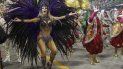 La bailarina transgénero Camila Prins, madrina de la sección de tambores de la escuela de samba Colorado do Brás, baila en Sambódromo, en Sao Paulo, Brasil, el 22 de febrero de 2020. La bailarina transgénero Camila Prins, madrina de la sección de tambores de la escuela de samba Colorado do Brás, baila en Sambódromo, en Sao Paulo, Brasil, el 22 de febrero de 2020.