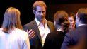 El Príncipe Harry de Gran Bretaña, Duque de Sussex, habla a los delegados mientras asiste a una cumbre de turismo sostenible en el Centro Internacional de Conferencias de Edimburgo en Edimburgo el 26 de febrero de 2020. El Príncipe Harry de Gran Bretaña, Duque de Sussex, habla a los delegados mientras asiste a una cumbre de turismo sostenible en el Centro Internacional de Conferencias de Edimburgo en Edimburgo el 26 de febrero de 2020.