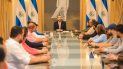 El presidente de El Salvador, Nayib Bukele, en reunión por la pandemia del coronavirus. El presidente de El Salvador, Nayib Bukele, en reunión por la pandemia del coronavirus.