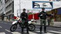 Miembros de la Fuerza Armada Nacional del régimen de Nicolás Maduro custodian las calles en Caracas, Venezuela, en medio de la crisis desatada por el coronavirus. Miembros de la Fuerza Armada Nacional del régimen de Nicolás Maduro custodian las calles en Caracas, Venezuela, en medio de la crisis desatada por el coronavirus.