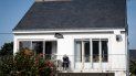 Una mujer juega crucigramas mientras se sienta en el balcon de su casa en La Baule, al oeste de Francia, el 27 de marzo de 2020. Los frances permanecen en condiciones de aislamiento, el país está cerrado para detener la propagación de la pandemia de Covid-19. Una mujer juega crucigramas mientras se sienta en el balcon de su casa en La Baule, al oeste de Francia, el 27 de marzo de 2020. Los frances permanecen en condiciones de aislamiento, el país está cerrado para detener la propagación de la pandemia de Covid-19.