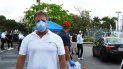 Carlos Hernández, alcalde de Hialeah, se cubre con mascarilla en medio de pandemia de coronavirus. Carlos Hernández, alcalde de Hialeah, se cubre con mascarilla en medio de pandemia de coronavirus.