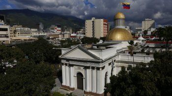 NOTICIA DE VENEZUELA  - Página 47 0001947183