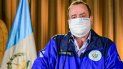 El presidente de Guatemala, Alejandro Giammattei, con mascarilla por el coronavirus. El presidente de Guatemala, Alejandro Giammattei, con mascarilla por el coronavirus.