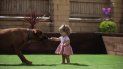 Esta niña con enanismo da sus primeros pasos gracias a la ayuda de su perro. Esta niña con enanismo da sus primeros pasos gracias a la ayuda de su perro.