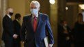 El líder de la mayoría republicana en el Senado, Mitch McConnell, se dirige al recinto del Senado en Washington, 19 de mayo de 2020. El líder de la mayoría republicana en el Senado, Mitch McConnell, se dirige al recinto del Senado en Washington, 19 de mayo de 2020.