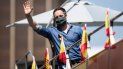 El presidente de Vox, Santiago Abascal, montado en un autobús durante la congregación de coches y motos, con pancartas y banderas de España, por las calles de la capital en la manifestación de Vox para pedir la dimisión del Gobierno de Pedro Sánchez por su gestión durante la pandemia del Covid-19. En Madrid, España, 23 de mayo de 2020. El presidente de Vox, Santiago Abascal, montado en un autobús durante la congregación de coches y motos, con pancartas y banderas de España, por las calles de la capital en la manifestación de Vox para pedir la dimisión del Gobierno de Pedro Sánchez por su gestión durante la pandemia del Covid-19. En Madrid, España, 23 de mayo de 2020.